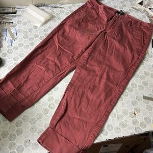 Mossimo Supply Co Sz 4 Red Cropped Cuffed Capri Pant